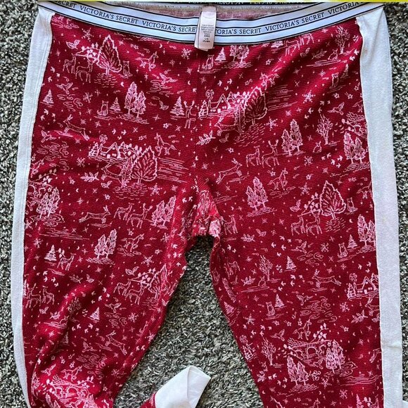 Victorias Secret Christmas Pajama Set, women's Size Large Cozy, Warm Pajamas - Picture 5 of 5
